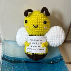 Crochet Bee You Are Awesome